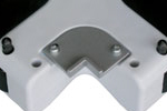 robust 90° metal lay edge and built-in levelling feet
